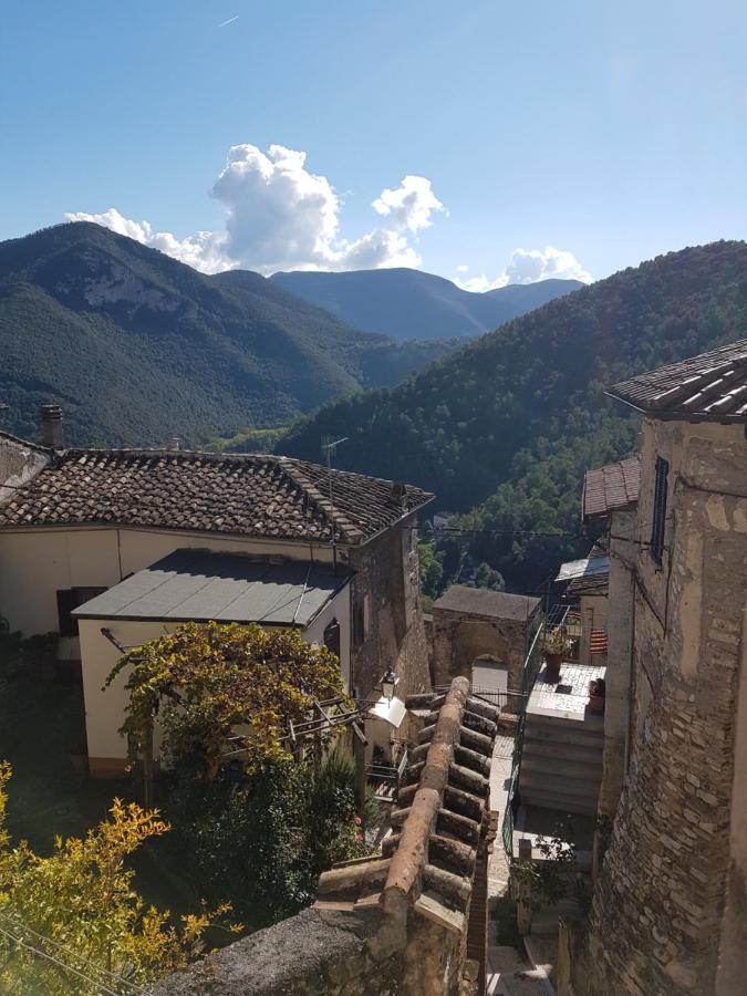 Borgo Nel Tempo Apartment Collestatte Exterior foto